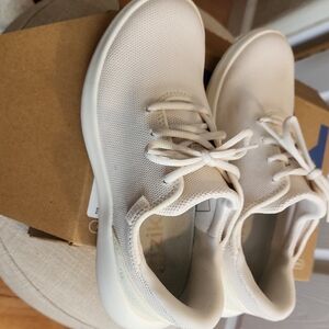 KIZIK Madrid Eco-Knit Slip-On Sneakers – Marshmallow